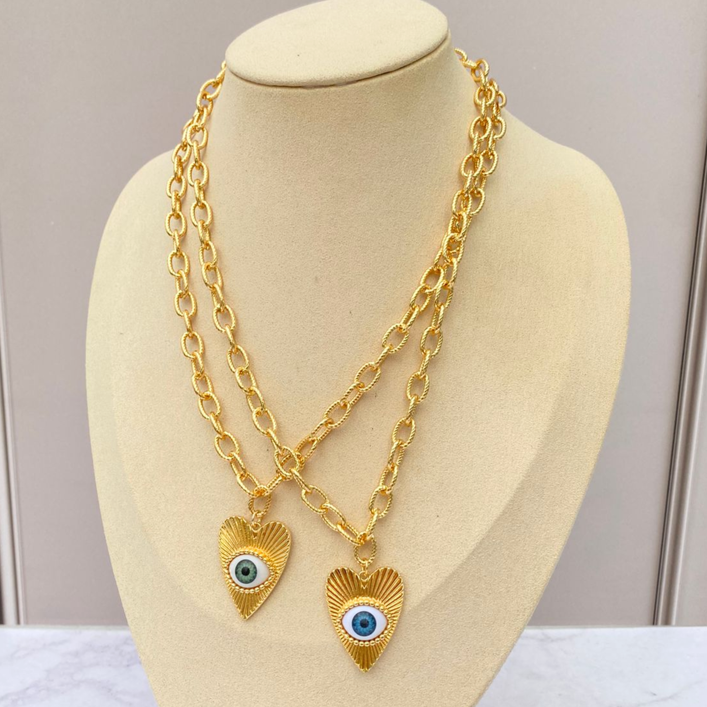 Collar Corazón Ojo Turco