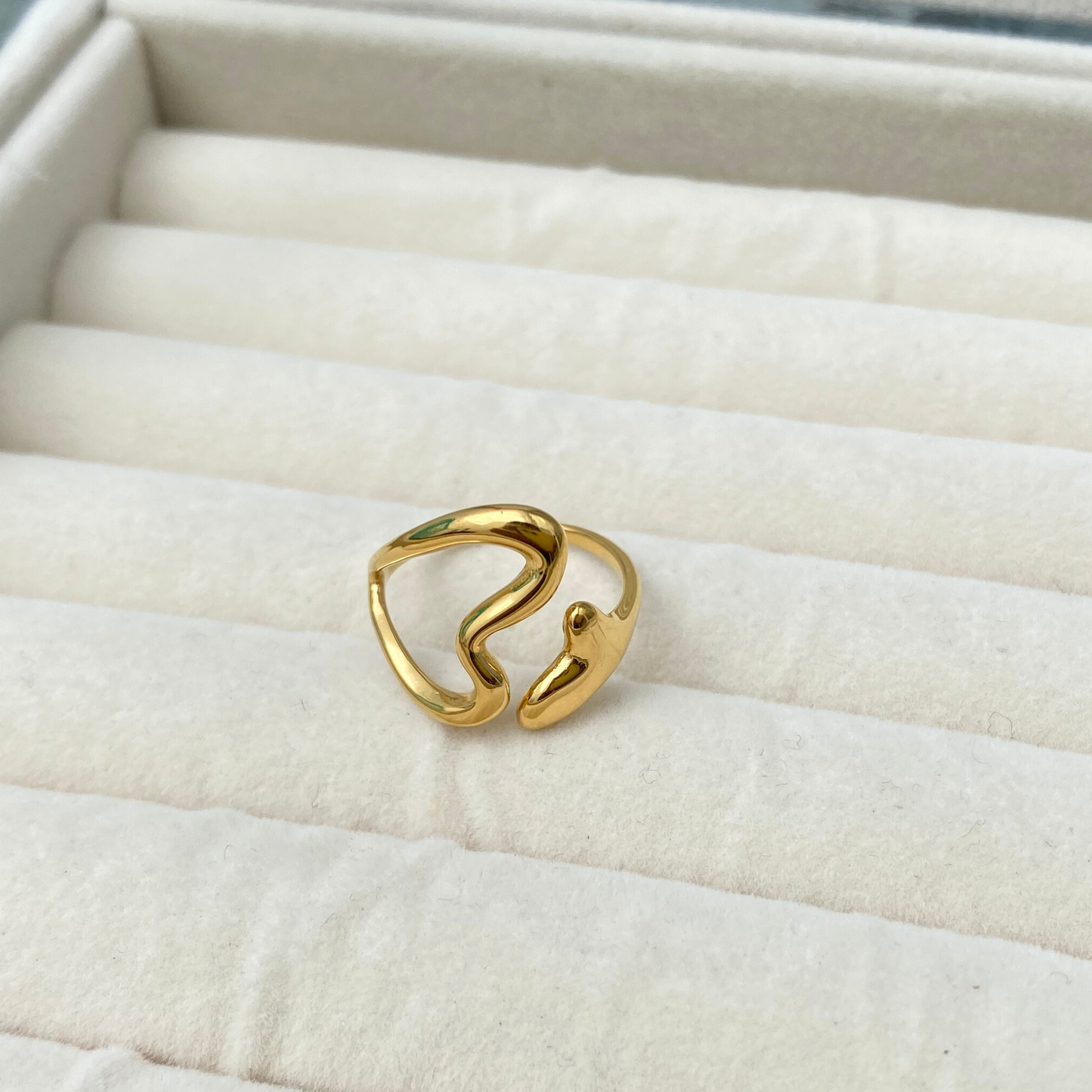 Anillo Doble Corazon Hueco - Ajustable