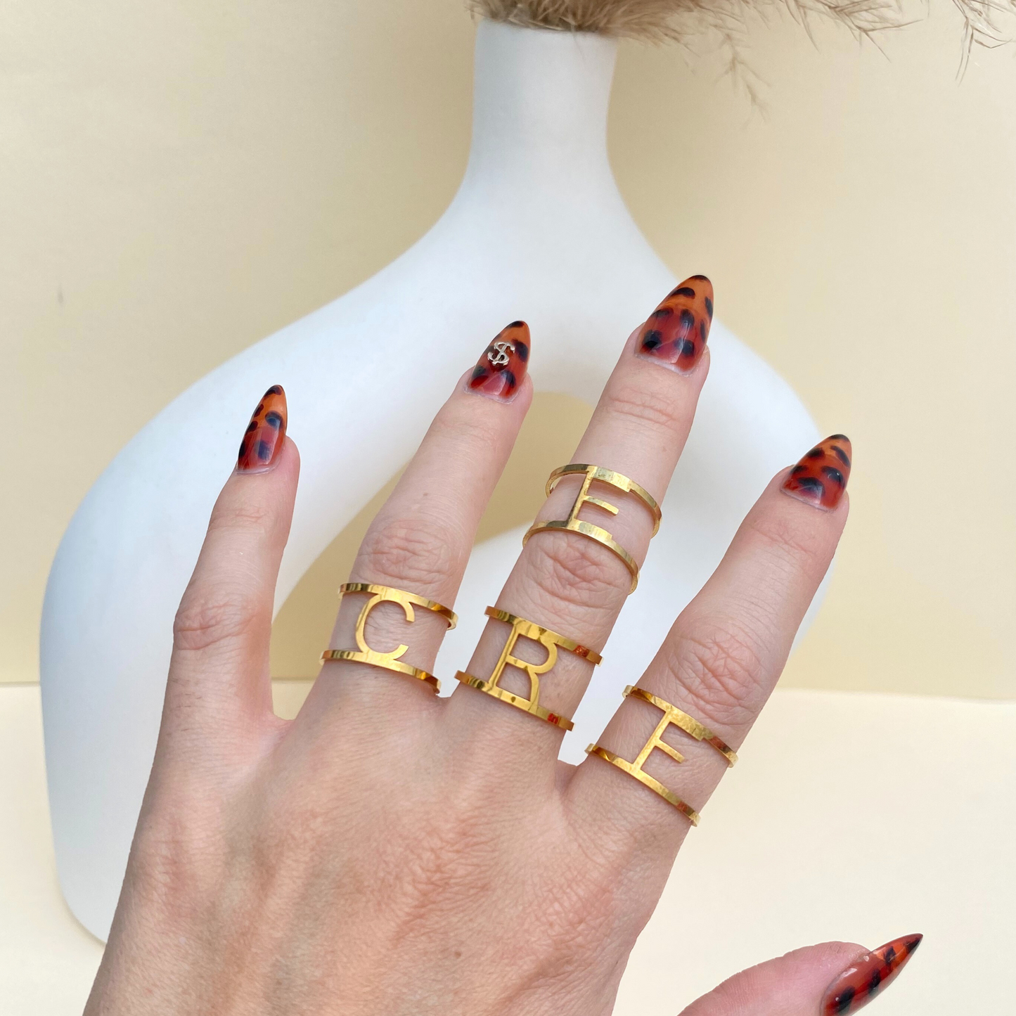 Anillo Cuadro Inicial - Ajustable