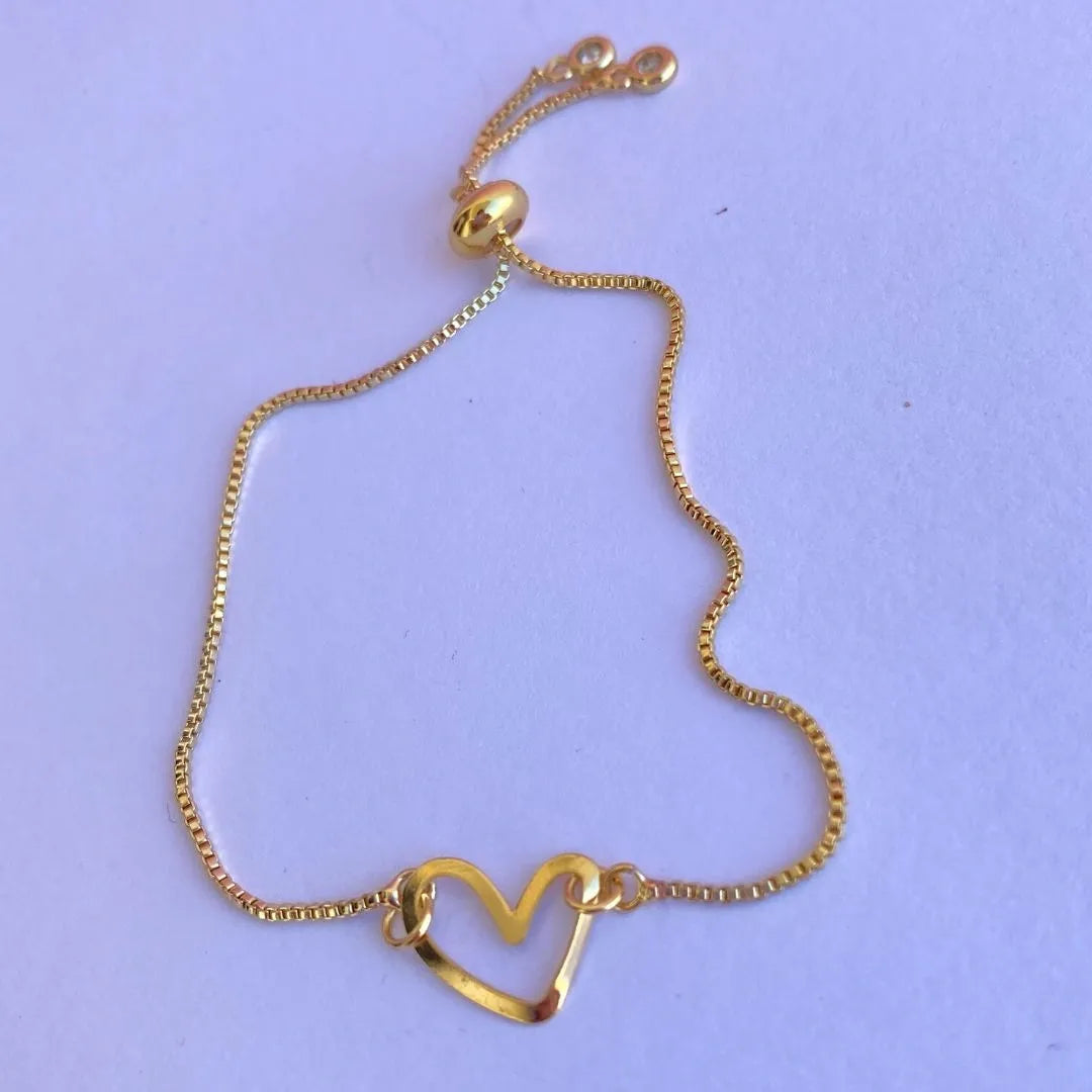 Pulsera Ajustable Con Corazón