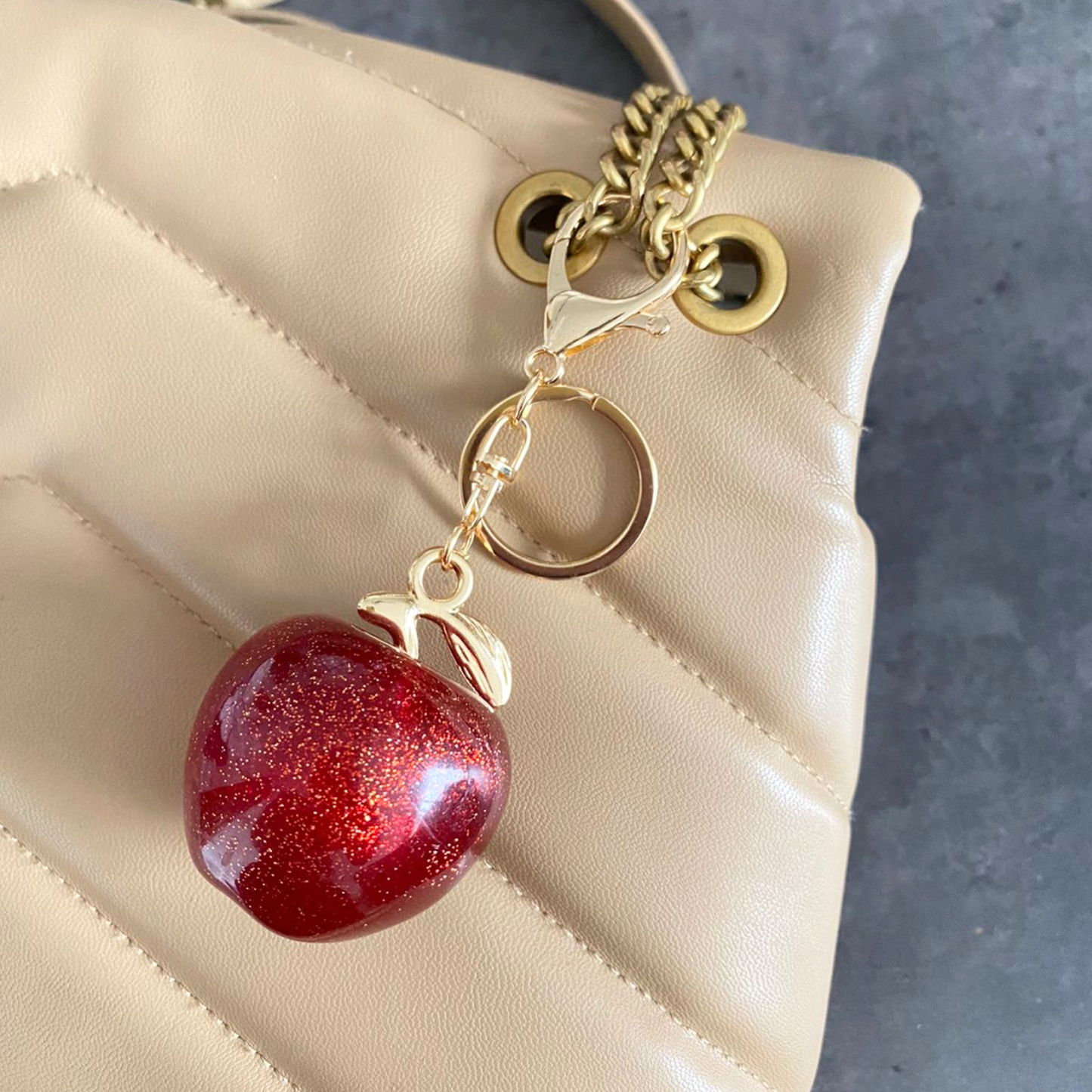 Llavero Manzana