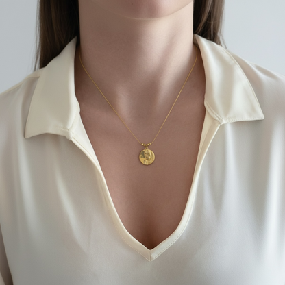 Cadena Silueta Virgen