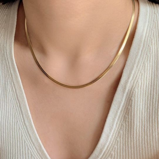 Collar Planchada Dorada